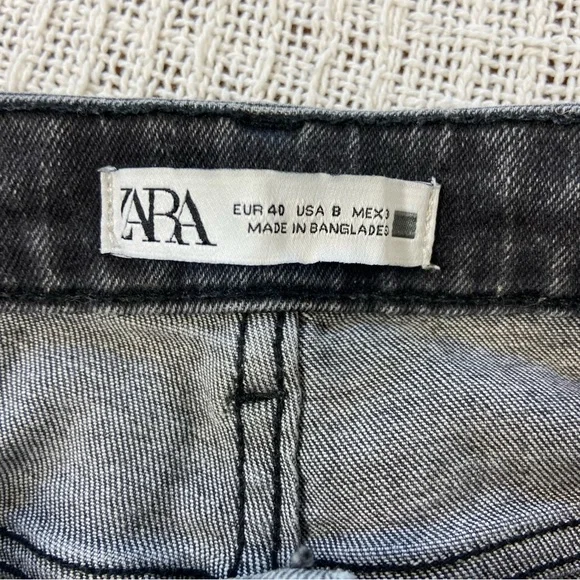 Zara Gray Cropped Flare Jeans High Rise Raw Hem Stretch Size 8 Distressed Womens - Picture 10 of 15